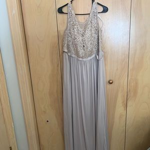David’s bridal bridesmaid dress. Size 16